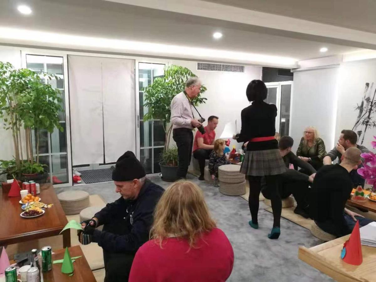 Xingshe Alley Courtyard Hotel Beijing Wangfujing Forbidden City Branch - Breakfast Included & English Speaking Reception & Free Wifi And Laundry Room & Hutong Culture & Cat-Keeping & Flower-Growing Terrace & One Day Tour Service & Free Coffee Buitenkant foto